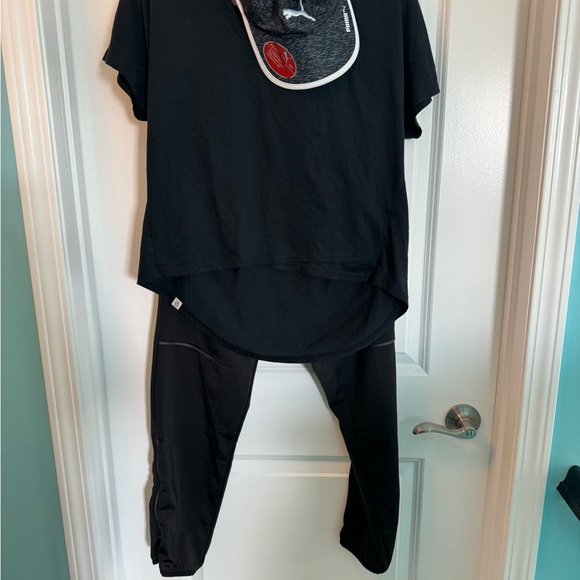 Puma Pants - Puma Jogging Pants Women Size M New Puma Hat Puma Top L